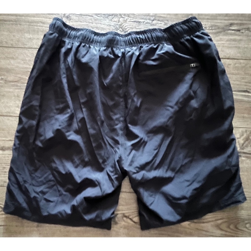 Municipal Little Caesars Mens Black Shorts Size Large Mesh Lined Zip Pocket - Picture 5 of 6